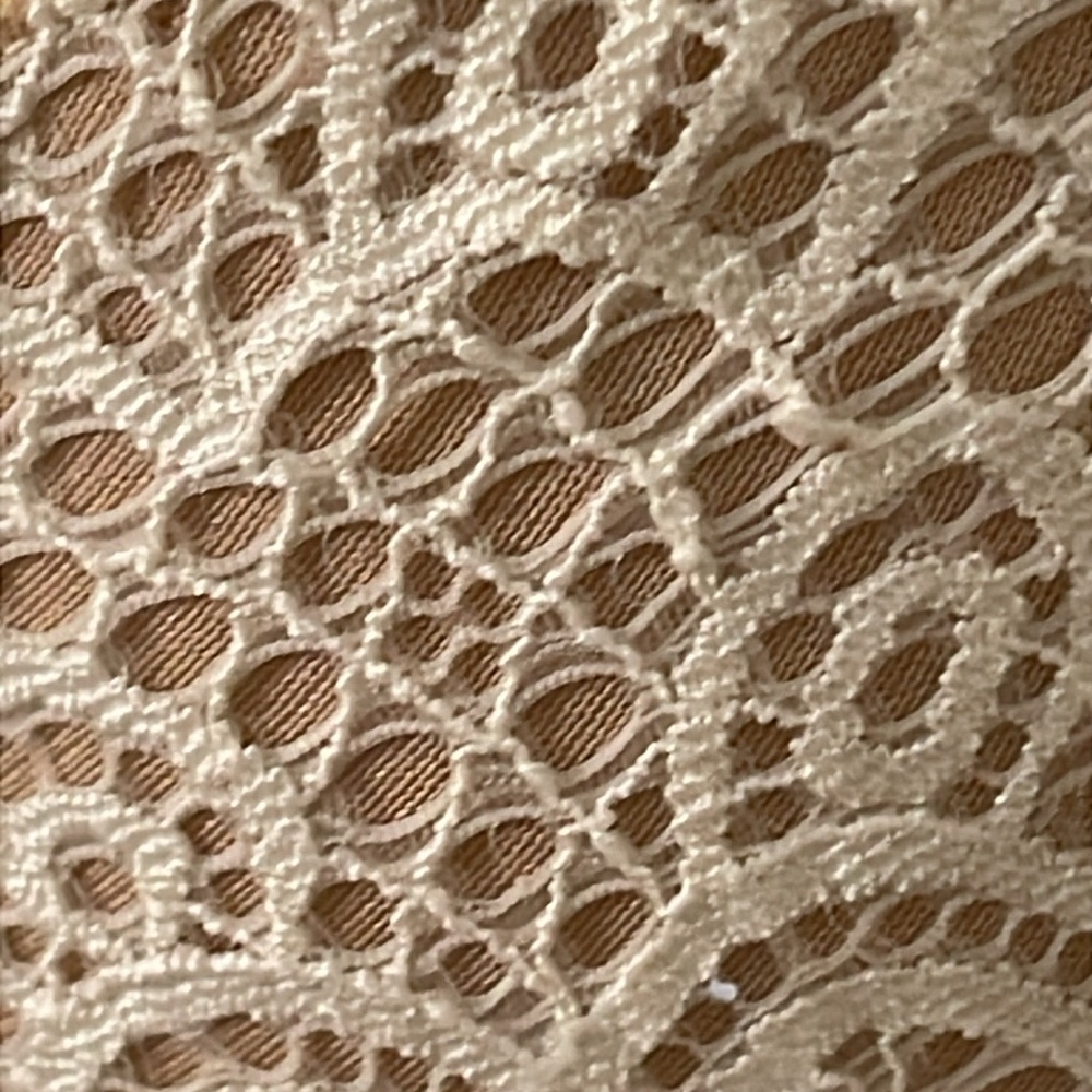 CACIQUE Modern Linear Lace Balconette Bra, wire Women’s Size 36DD cream over tan - Picture 3 of 16